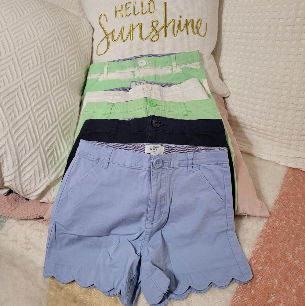 crown & ivy Kid's Scalloped Shorts in Blue, Green, White, Green/white, and Navy